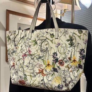 Gucci Floral Canvas Tote Bag